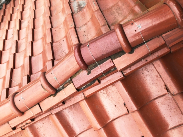 瓦のズレ、雨漏り