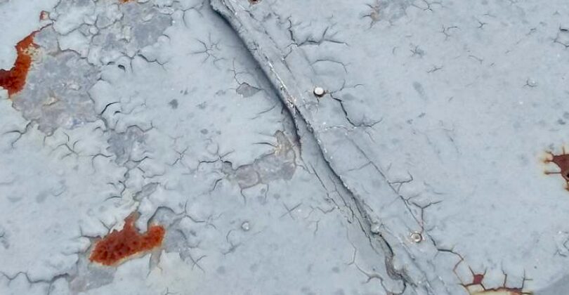 鉄部のサビ・釘の浮き