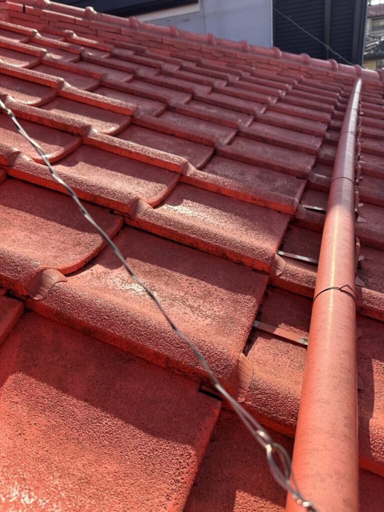 桶川市・O様|棟板金・貫板交換(スレート屋根)_貫板アップ