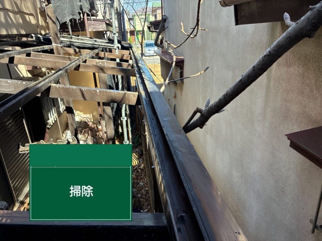 本庄市・K様|屋根塗装(スレート屋根)_棟板金錆止め